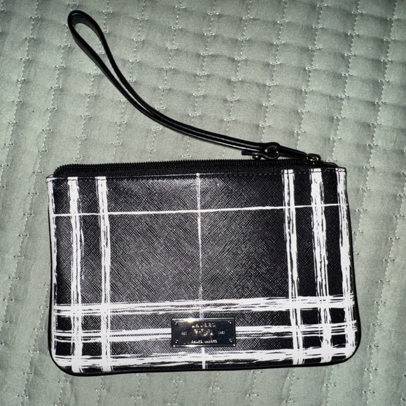 RALPH LAUREN Black & White Plaid SWANFIELD Leather Strap Med Wristlet - Picture 3 of 10